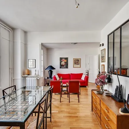 Design With Terrace By Weekome Paříž