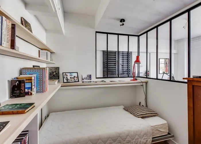 Design With Terrace By Weekome Apartment