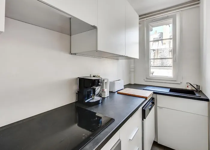 Design With Terrace By Weekome * Paryż