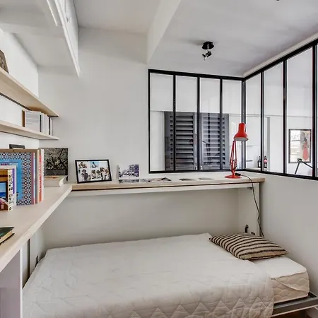 Design With Terrace By Weekome Apartamento